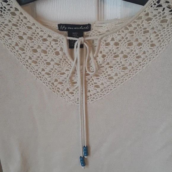 Y2K Crochet neckline Top w/ 3/4 split sleeves Lightweight Knit beaded tie - Picture 6 of 15